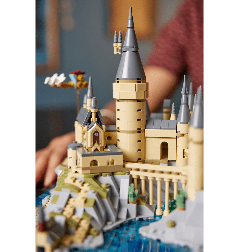 LEGO Product HogwartsGrounds6