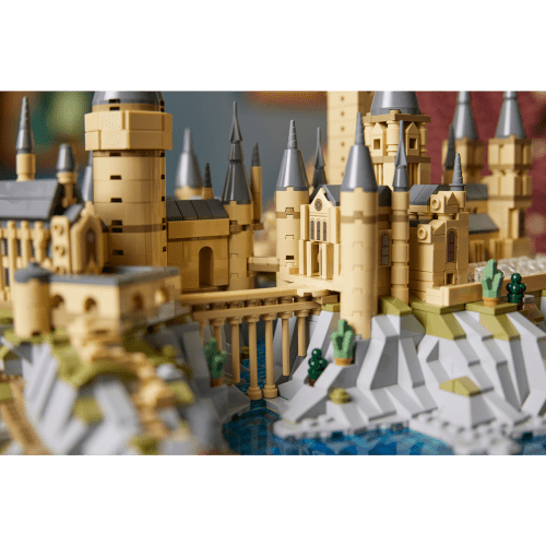 LEGO Product HogwartsGrounds8